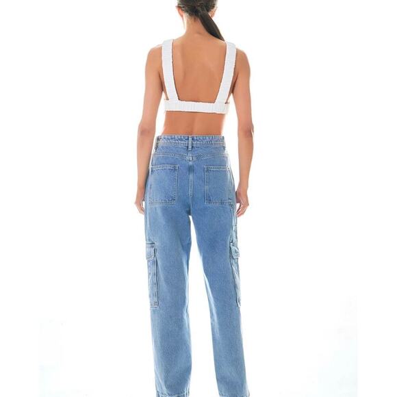 Grey Lab Woman White ELASTIC BAND OPEN BACK CROP TOP, Size Small - Picture 4 of 4